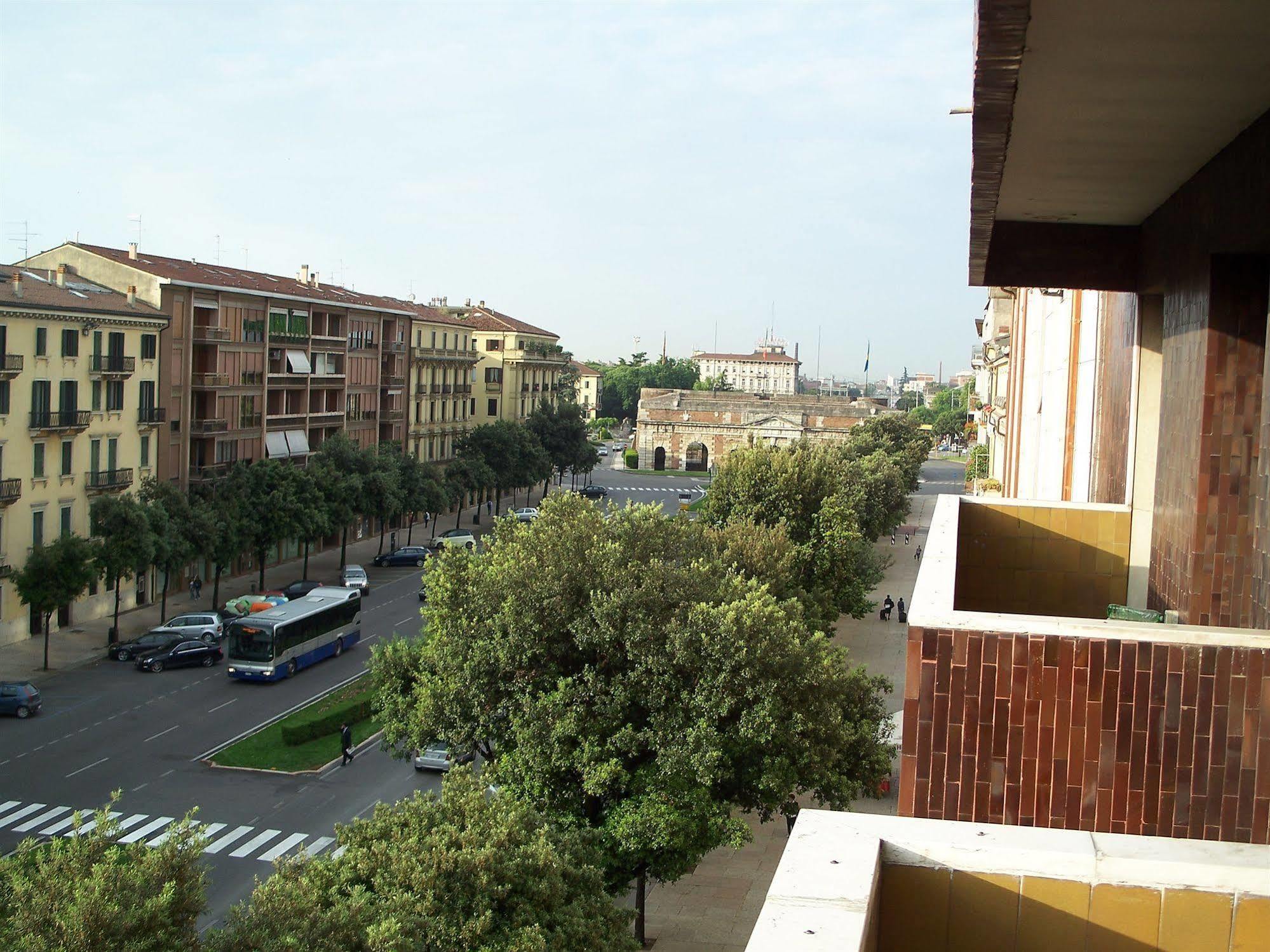 Arte Nel Centro Bed and Breakfast Verona Exterior foto